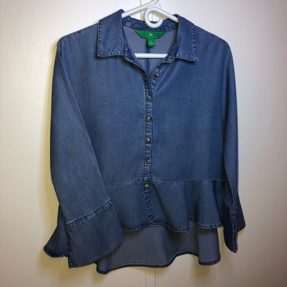 dip Brand Chambray Top